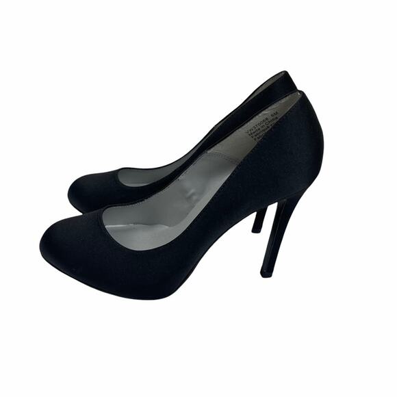 White by Vera Wang Satin Pumps VW370068 Black 6M - Picture 4 of 9